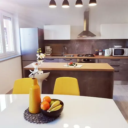S&s Apartment *
